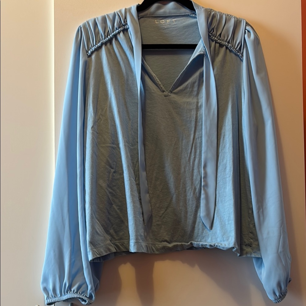 LOFT Blue Ruched Long Sleeve Blouse
